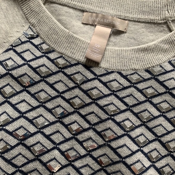 Banana Republic Mirrored Fish Eye Sequin Top 🐟 - Picture 4 of 5